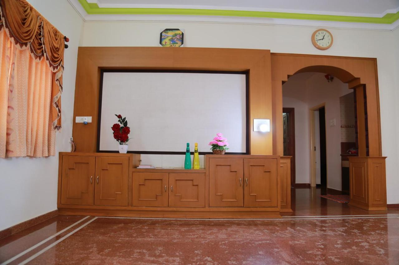 Coimbatore Home Stay & Serviced Apartment Eksteriør billede